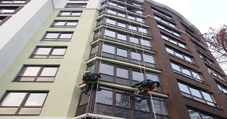 Установка крыши на балкон Невинномысск цена от 1048 руб. м/2.
